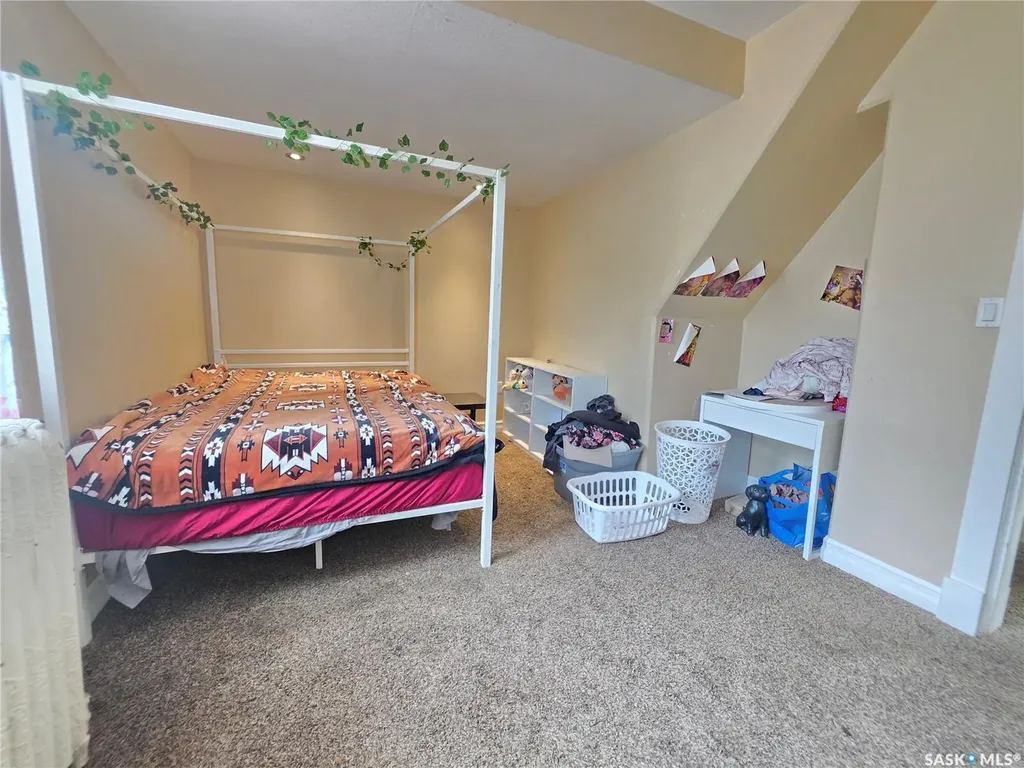 1072 104th Street North Battleford SK S9A 1N4