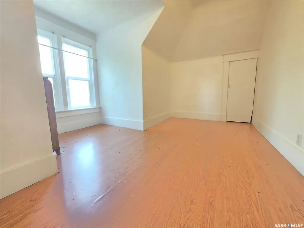 1072 104th Street North Battleford SK S9A 1N4