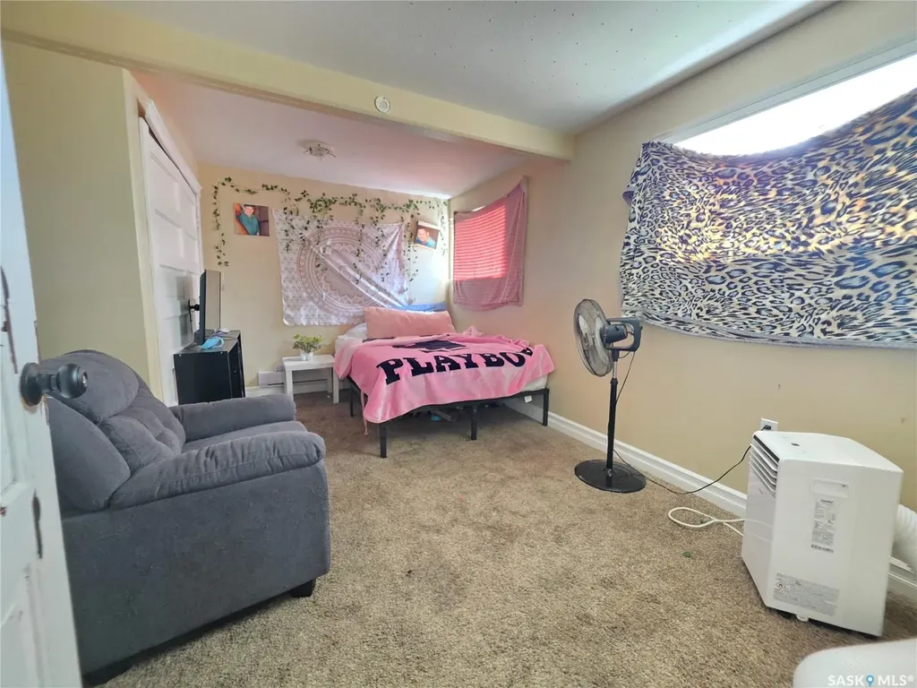 1072 104th Street North Battleford SK S9A 1N4