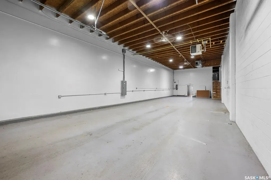 845 Mackay Street Regina SK S4N 2S3