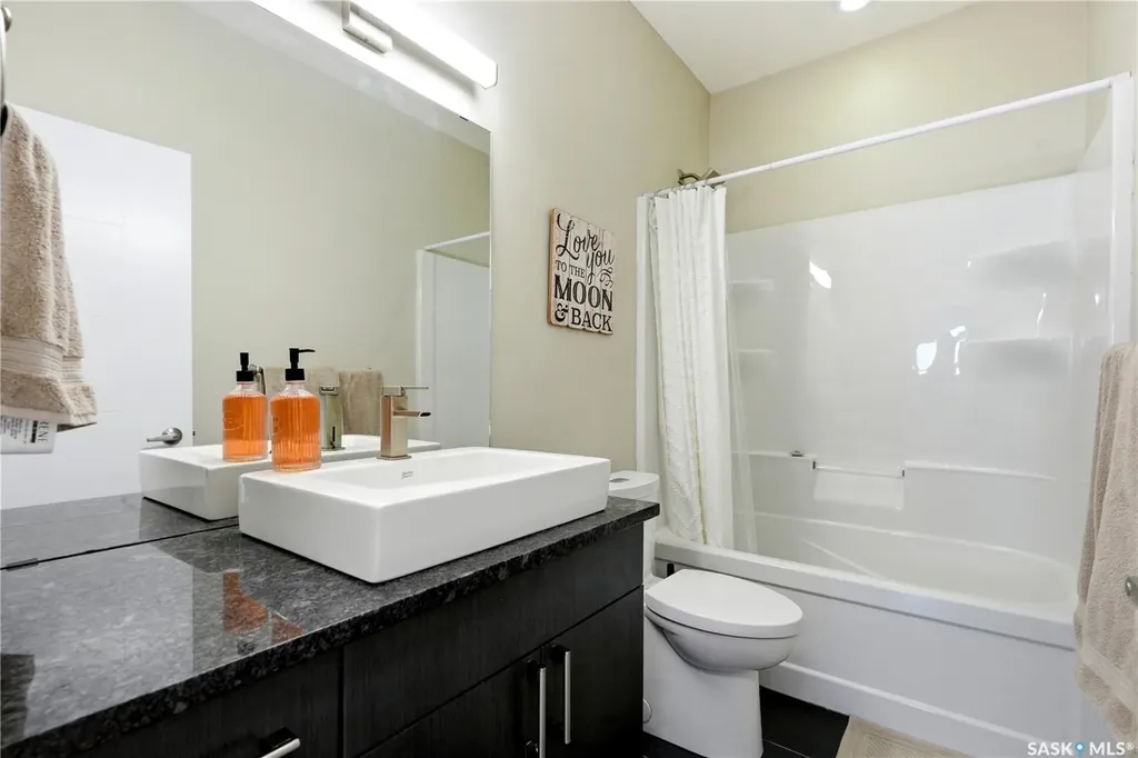 822 Werschner Court Saskatoon SK S7V 0A7