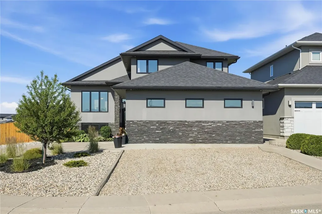 822 Werschner Court Saskatoon SK S7V 0A7