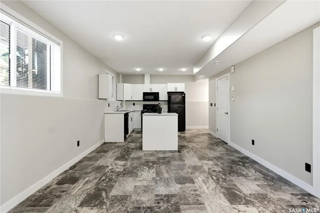 822 Werschner Court Saskatoon SK S7V 0A7