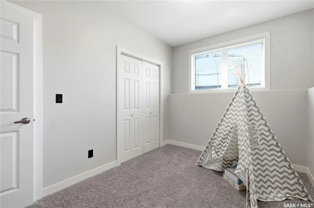 822 Werschner Court Saskatoon SK S7V 0A7