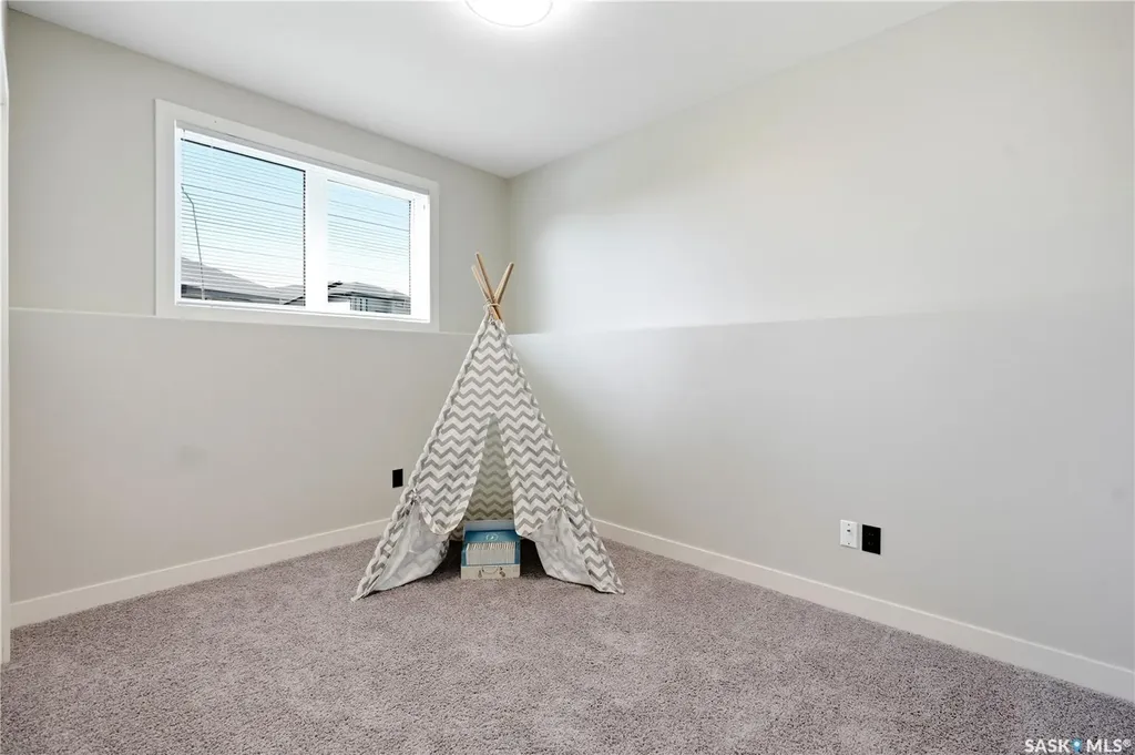 822 Werschner Court Saskatoon SK S7V 0A7