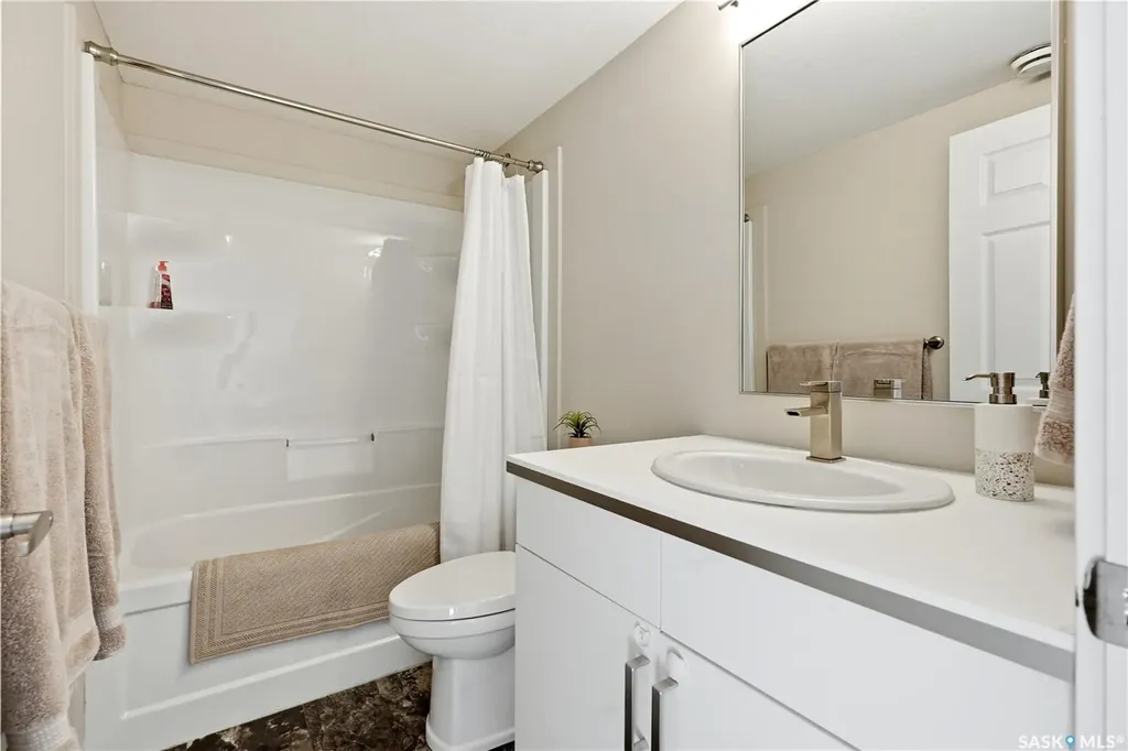 822 Werschner Court Saskatoon SK S7V 0A7