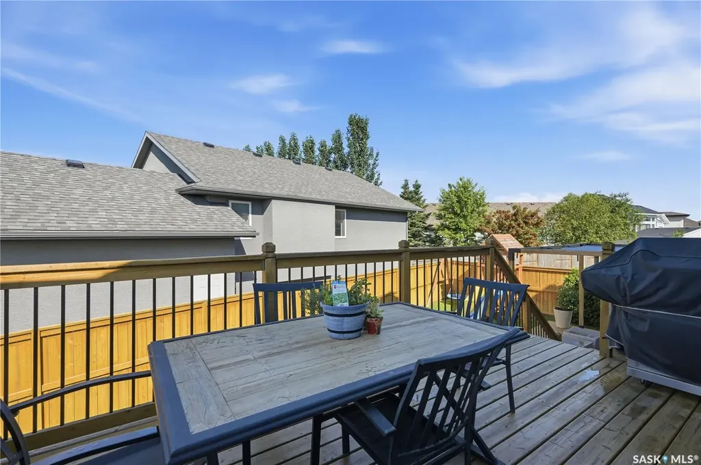 822 Werschner Court Saskatoon SK S7V 0A7