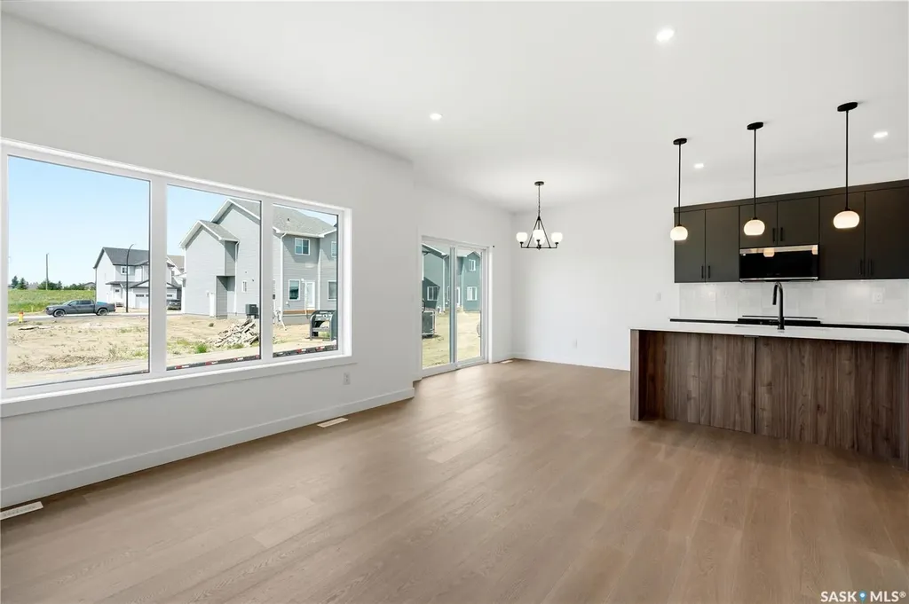 255 Doran Way Saskatoon SK S7V 1Z3
