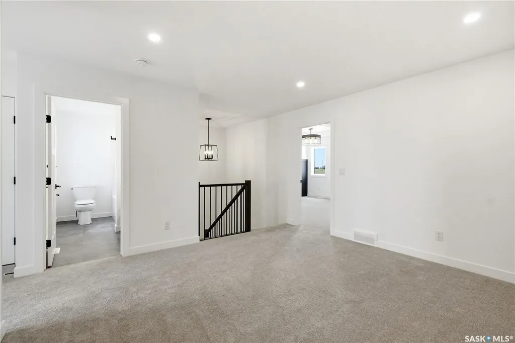 255 Doran Way Saskatoon SK S7V 1Z3