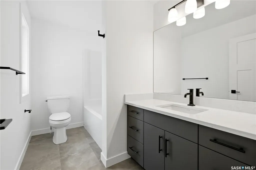 255 Doran Way Saskatoon SK S7V 1Z3