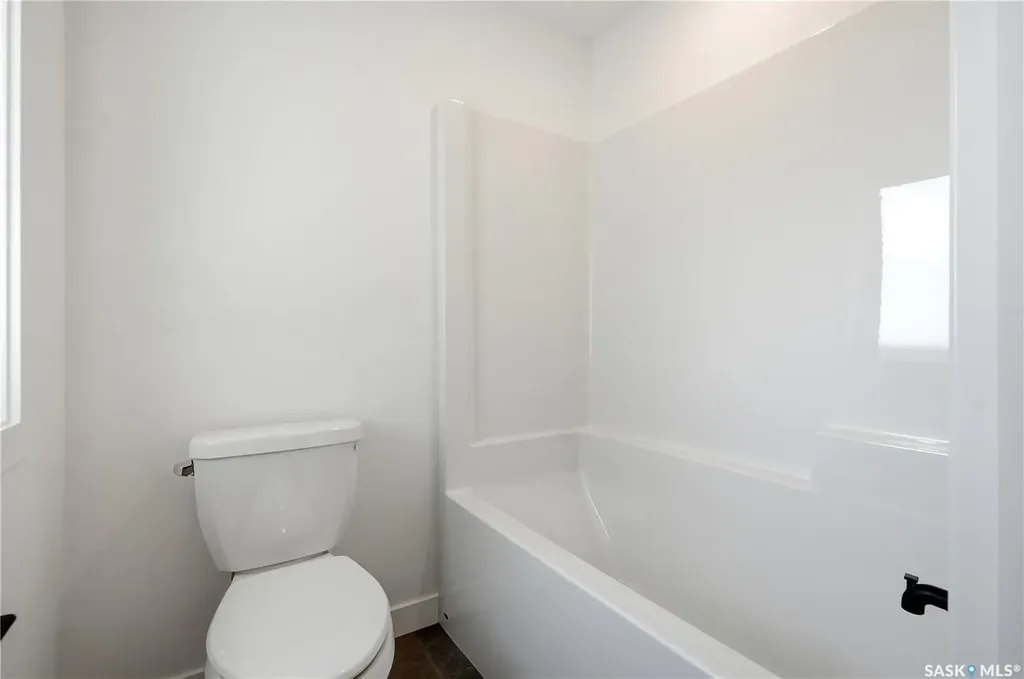 255 Doran Way Saskatoon SK S7V 1Z3