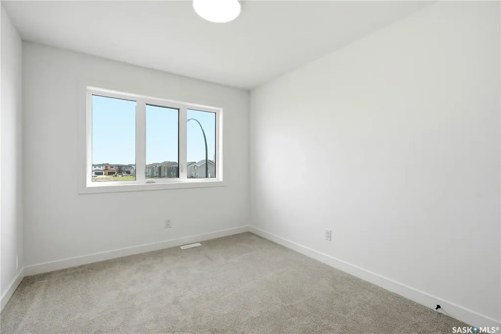 255 Doran Way Saskatoon SK S7V 1Z3