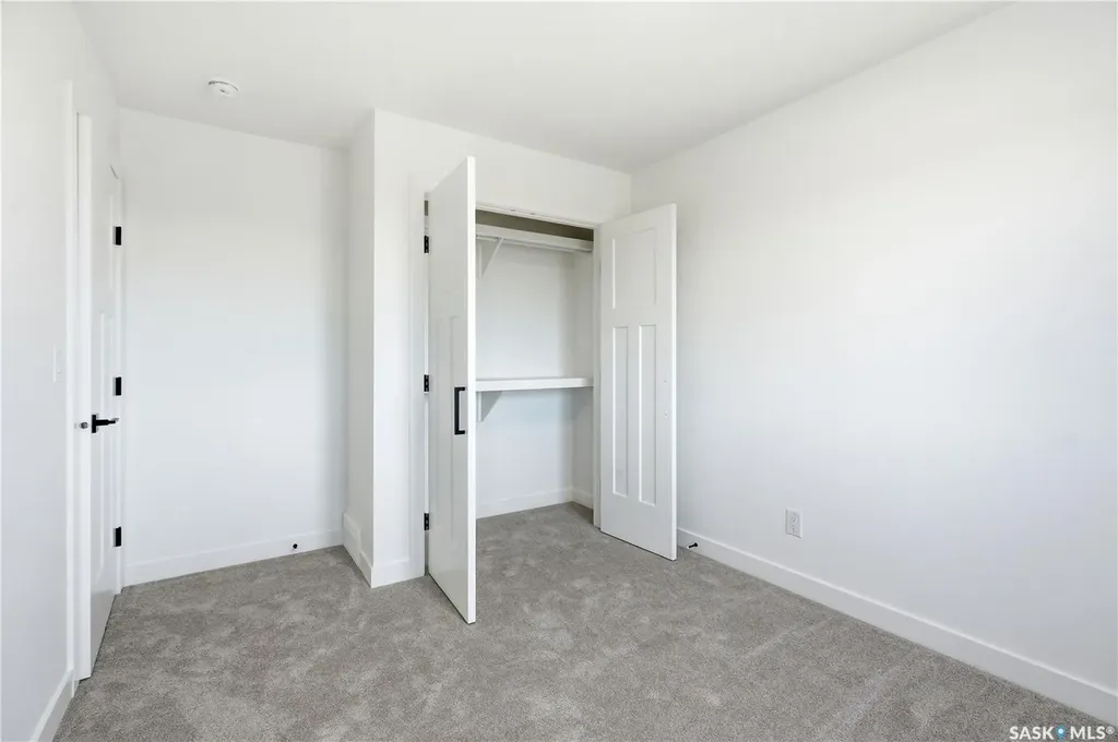 255 Doran Way Saskatoon SK S7V 1Z3