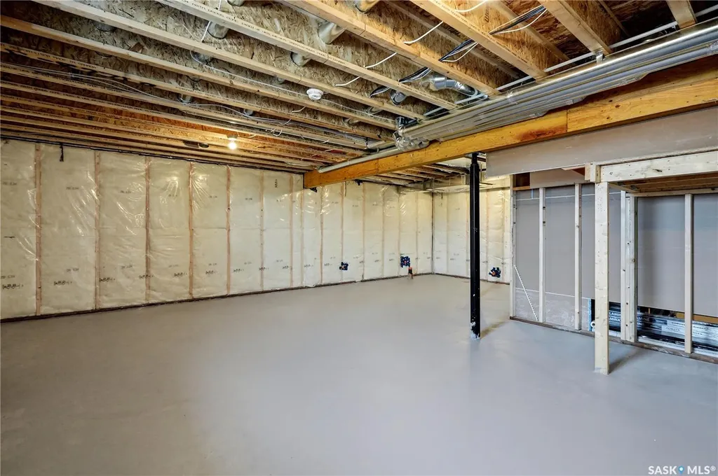 255 Doran Way Saskatoon SK S7V 1Z3