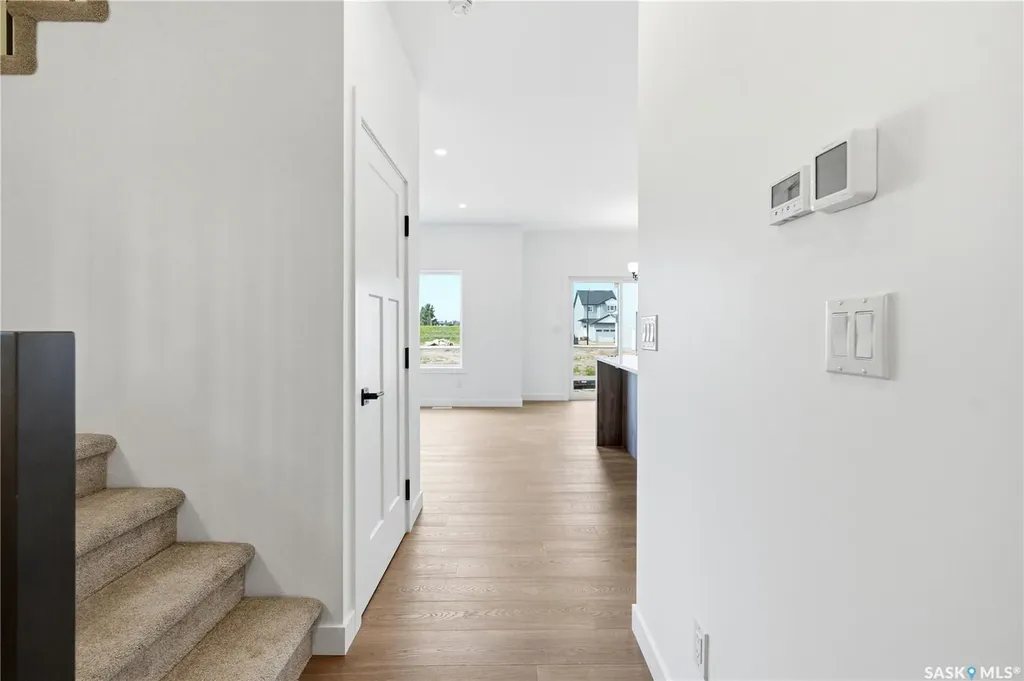 255 Doran Way Saskatoon SK S7V 1Z3