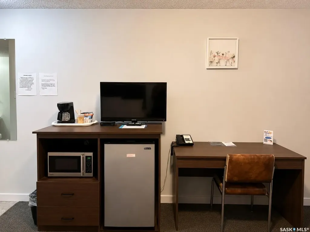 304 King Edward Street Davidson SK S7K 2Y7