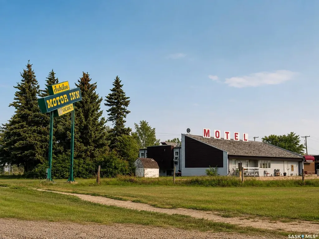 304 King Edward Street Davidson SK S7K 2Y7