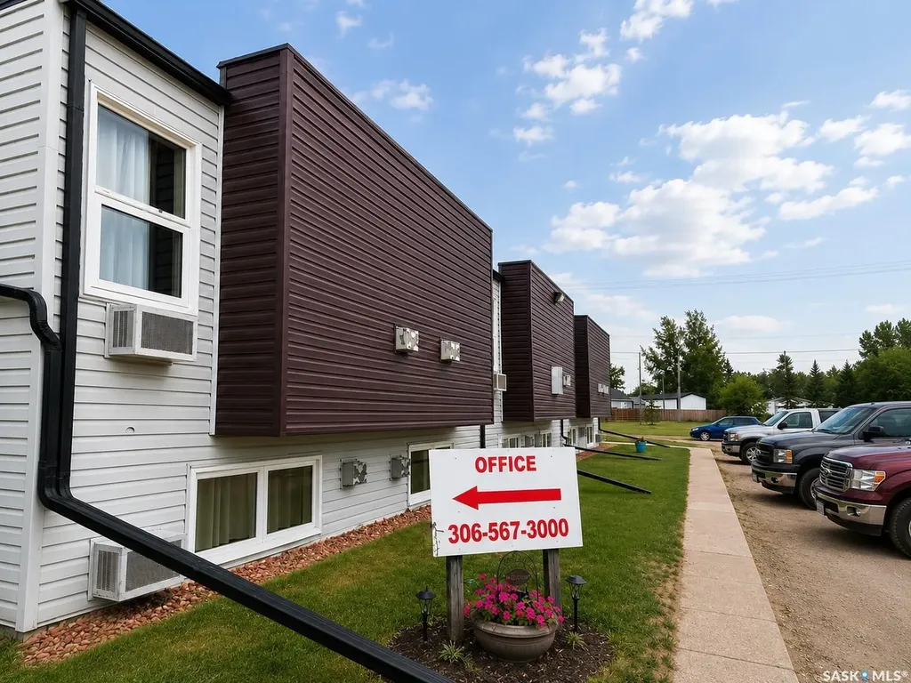 304 King Edward Street Davidson SK S7K 2Y7