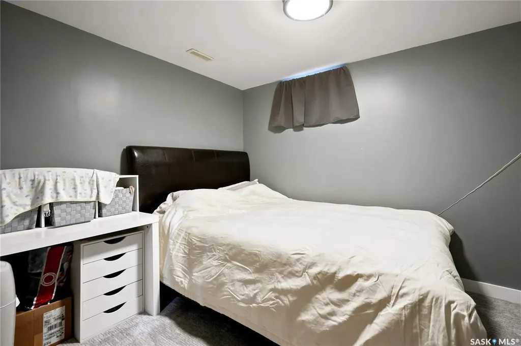 301 Fisher Crescent Saskatoon SK S7L 5E1