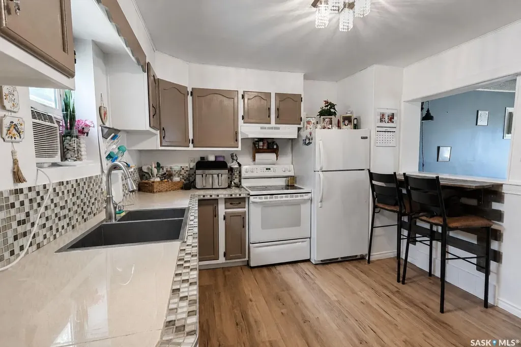 748 5th Street E Prince Albert SK S6V 0M5