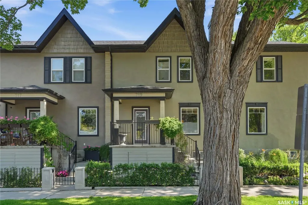 719 14th Street E Saskatoon SK S7N 0P6
