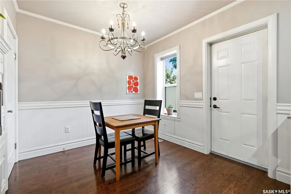 719 14th Street E Saskatoon SK S7N 0P6