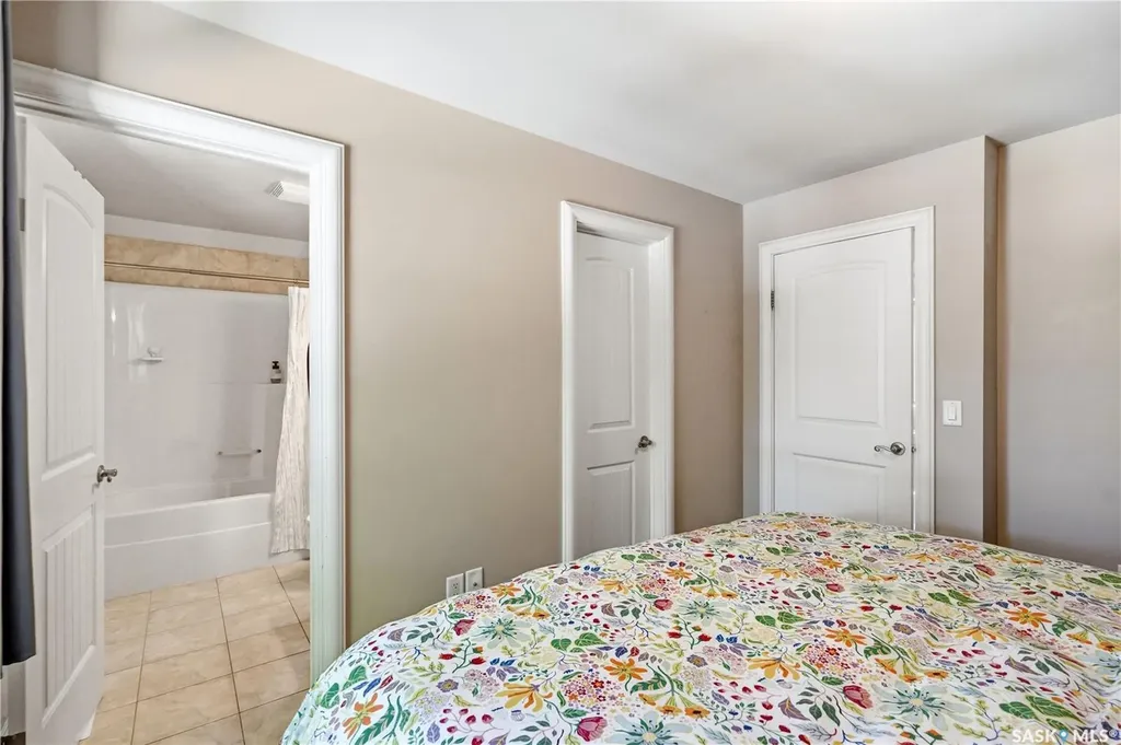 719 14th Street E Saskatoon SK S7N 0P6