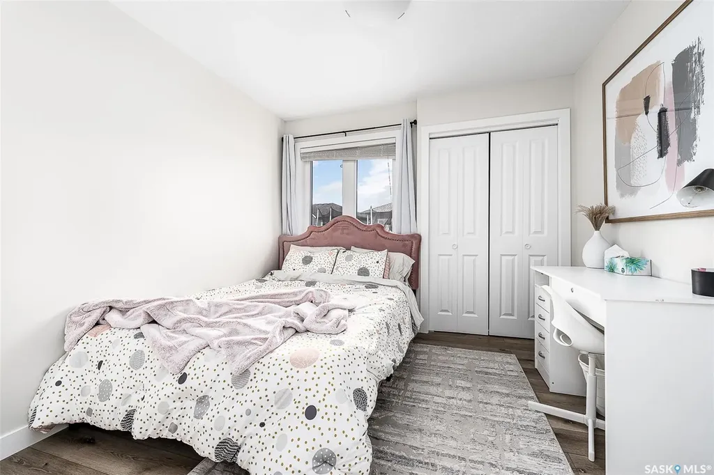 123 Hodges Crescent Moose Jaw SK S6J 0B1