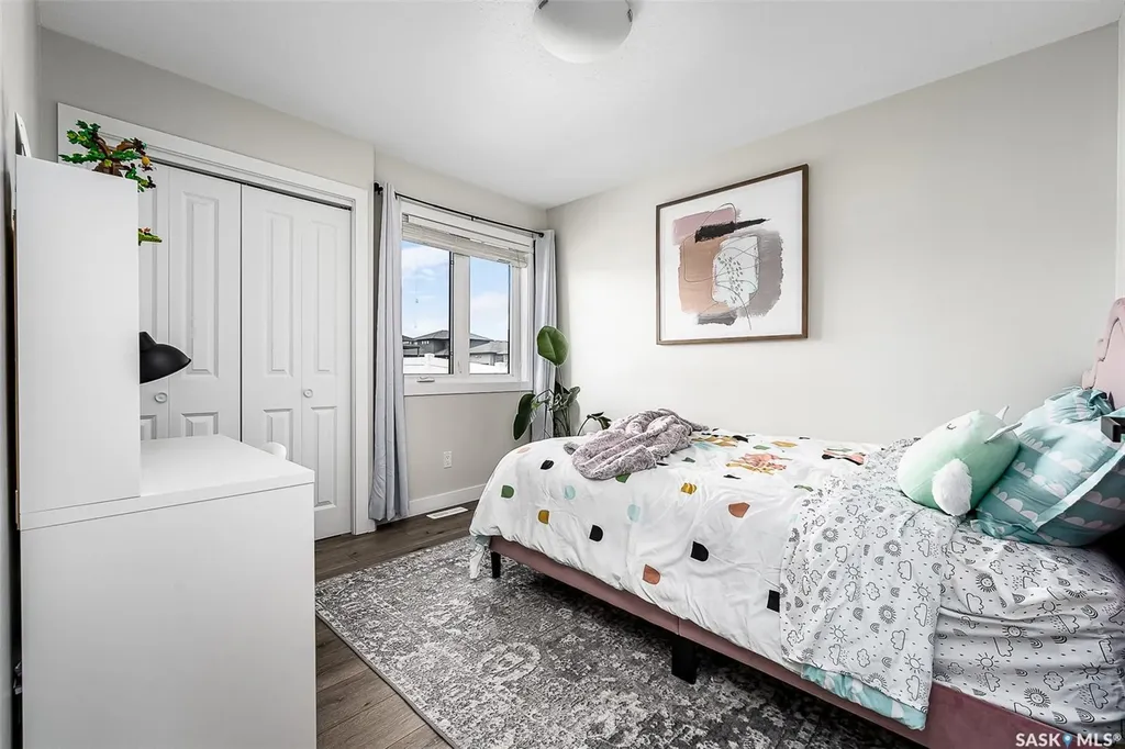 123 Hodges Crescent Moose Jaw SK S6J 0B1