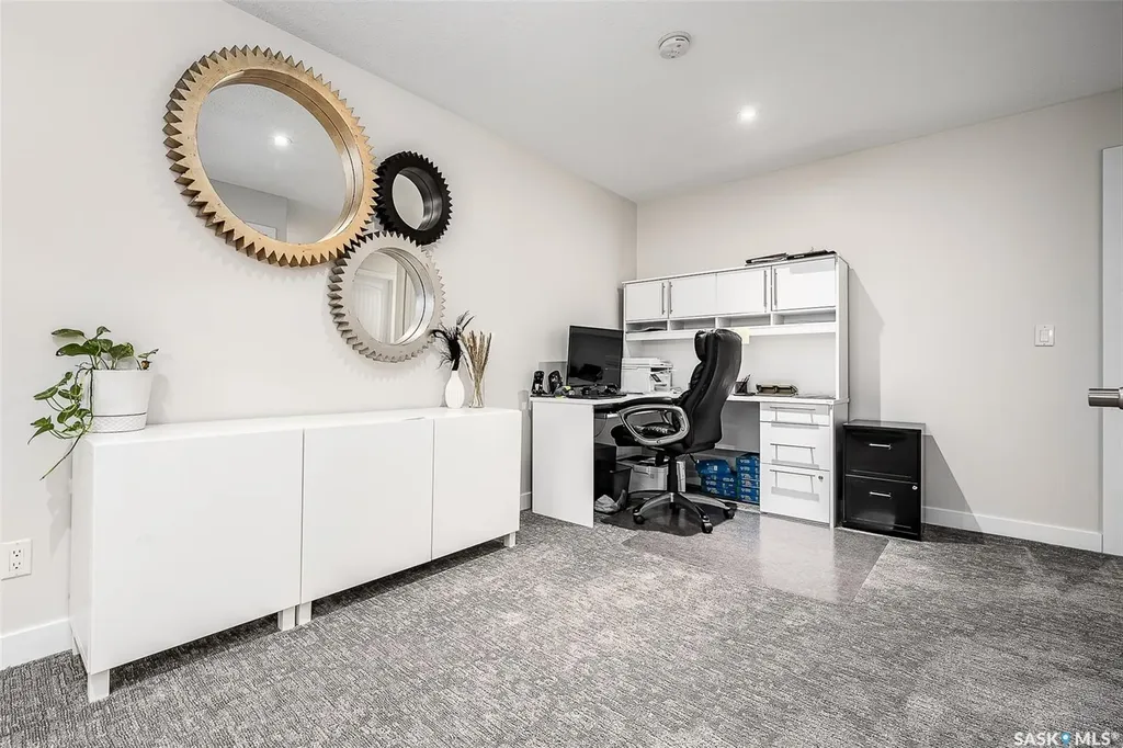 123 Hodges Crescent Moose Jaw SK S6J 0B1