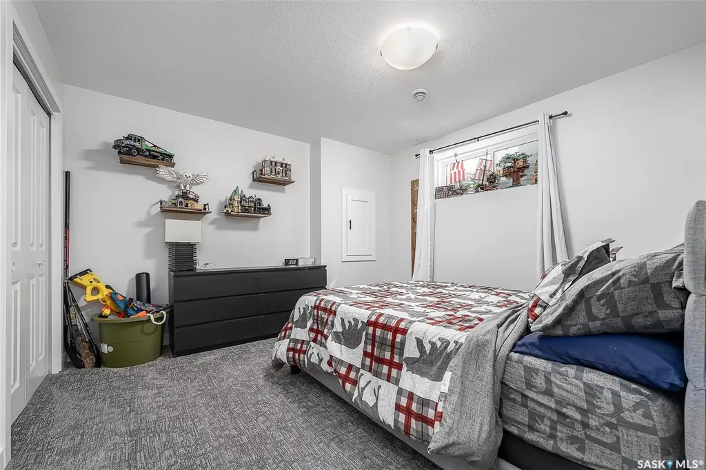 123 Hodges Crescent Moose Jaw SK S6J 0B1