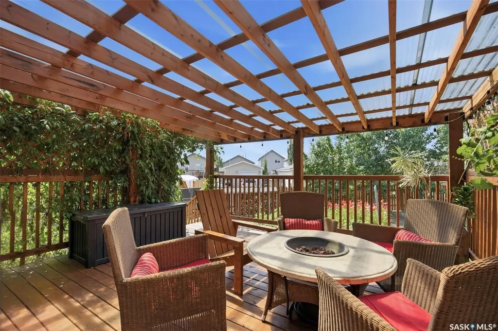 612 Giesbrecht Court Martensville SK S0K 2T2
