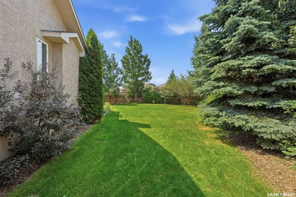 612 Giesbrecht Court Martensville SK S0K 2T2