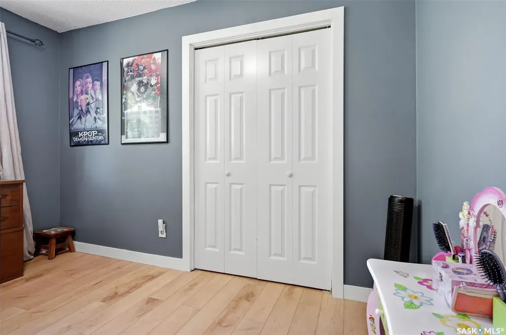 614 3rd Avenue Pilot Butte SK S0G 3Z0