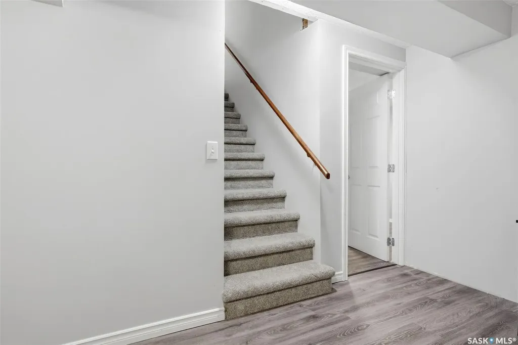 614 3rd Avenue Pilot Butte SK S0G 3Z0