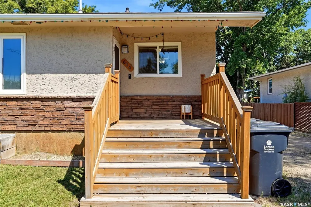 614 3rd Avenue Pilot Butte SK S0G 3Z0