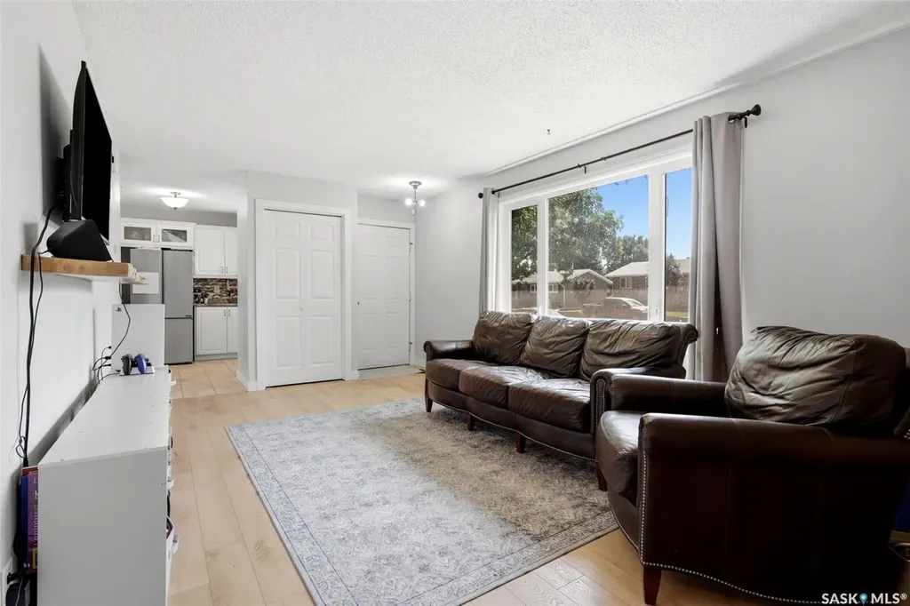 614 3rd Avenue Pilot Butte SK S0G 3Z0