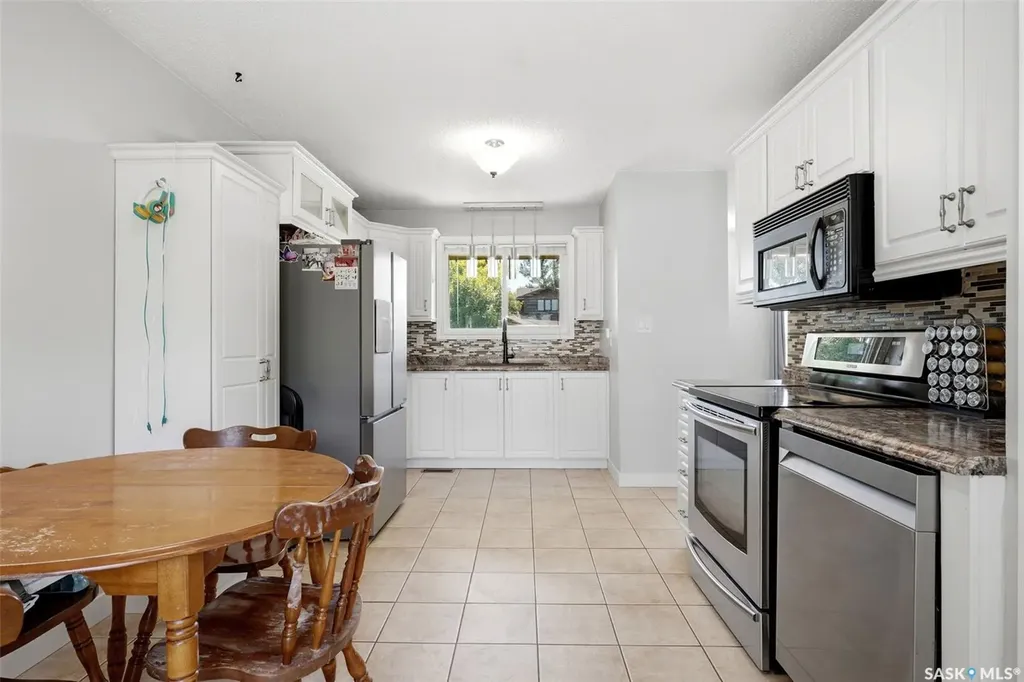 614 3rd Avenue Pilot Butte SK S0G 3Z0