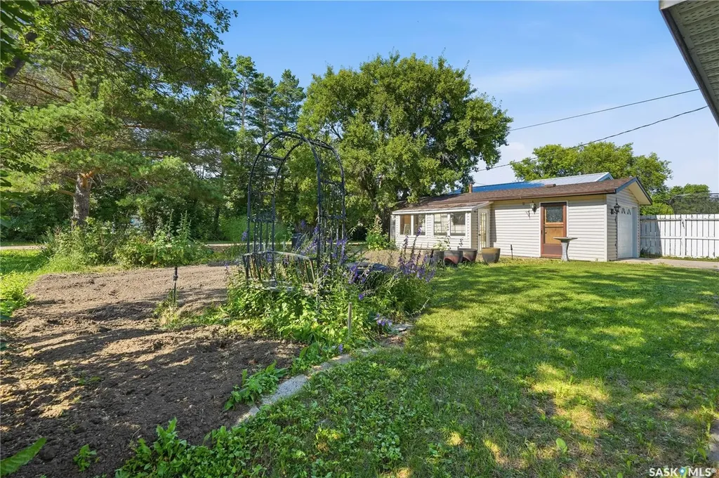 314 Gastle Street Strasbourg SK S0G 4V0