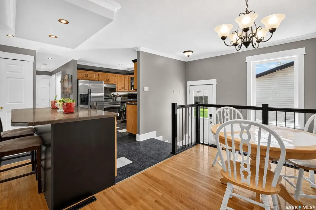 937 Grace Street Moose Jaw SK S6H 3B9