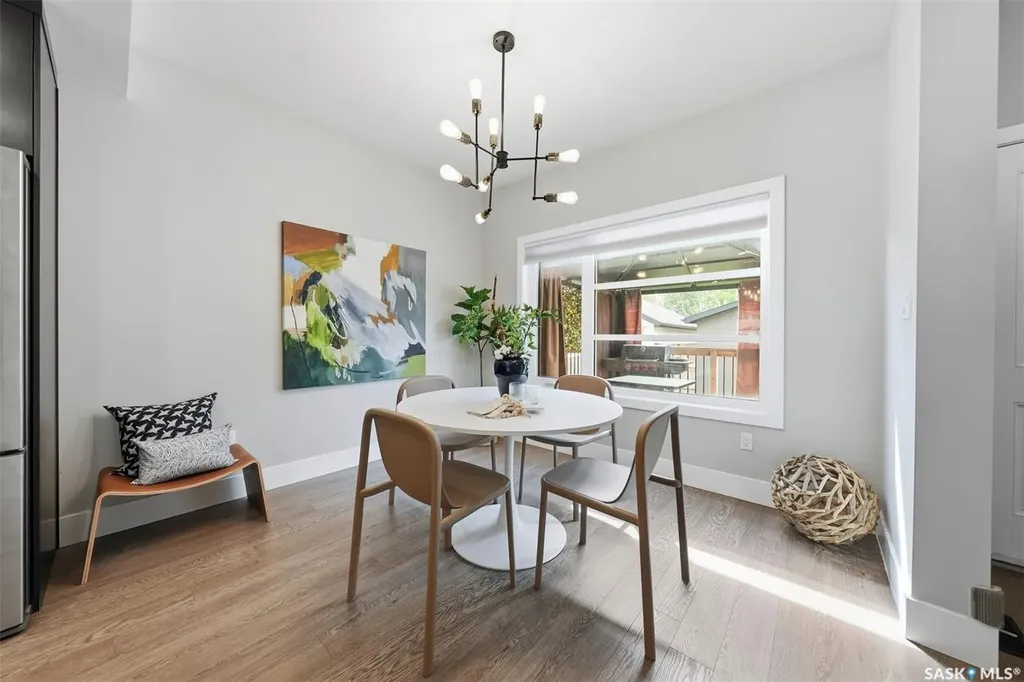 1513 Prince Of Wales Avenue Saskatoon SK S7K 3E1