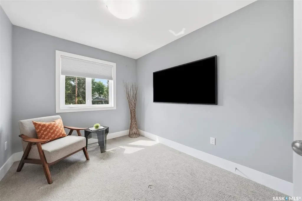 1513 Prince Of Wales Avenue Saskatoon SK S7K 3E1