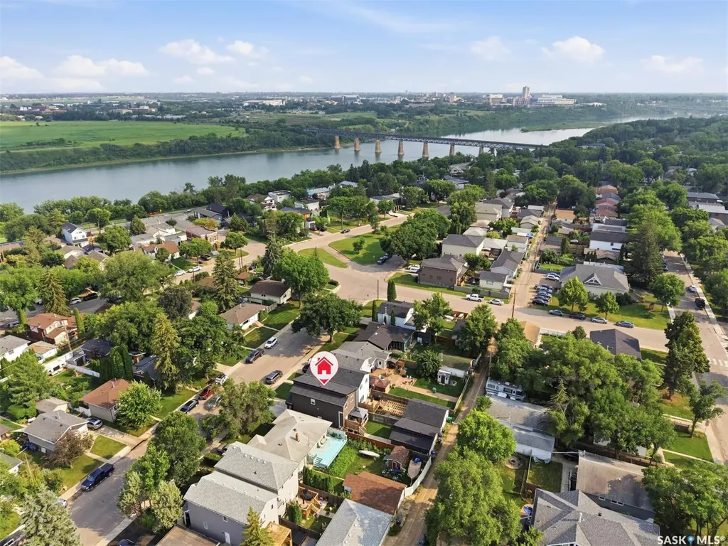 1513 Prince Of Wales Avenue Saskatoon SK S7K 3E1