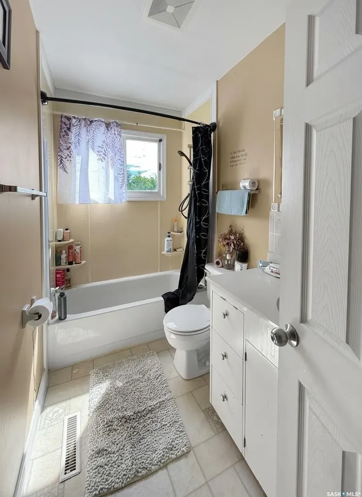 1700 15th Avenue W Prince Albert SK S6V 5P3
