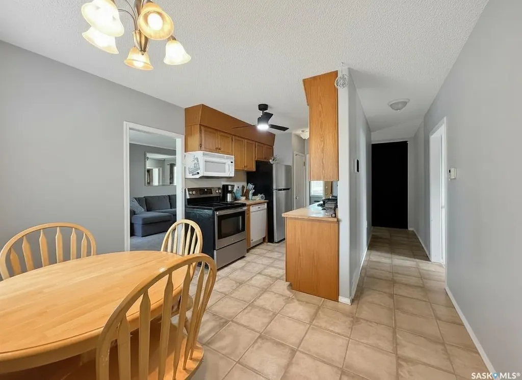 1700 15th Avenue W Prince Albert SK S6V 5P3