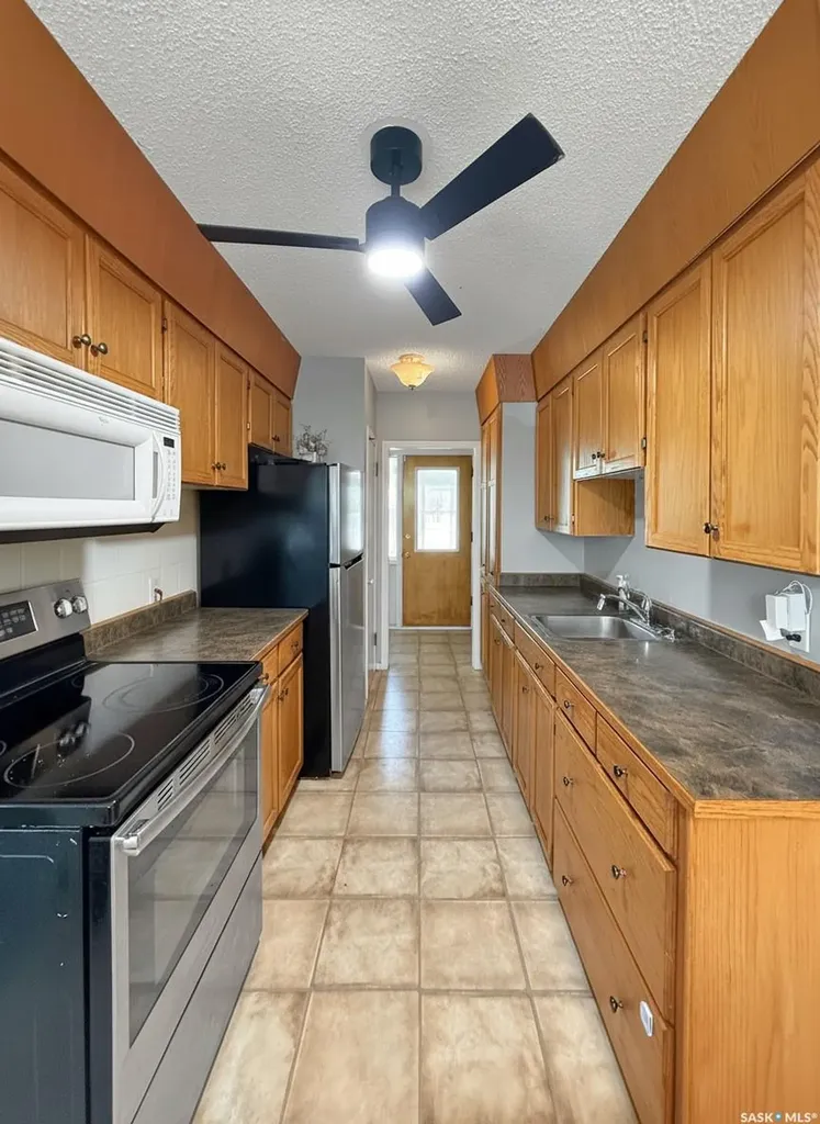 1700 15th Avenue W Prince Albert SK S6V 5P3