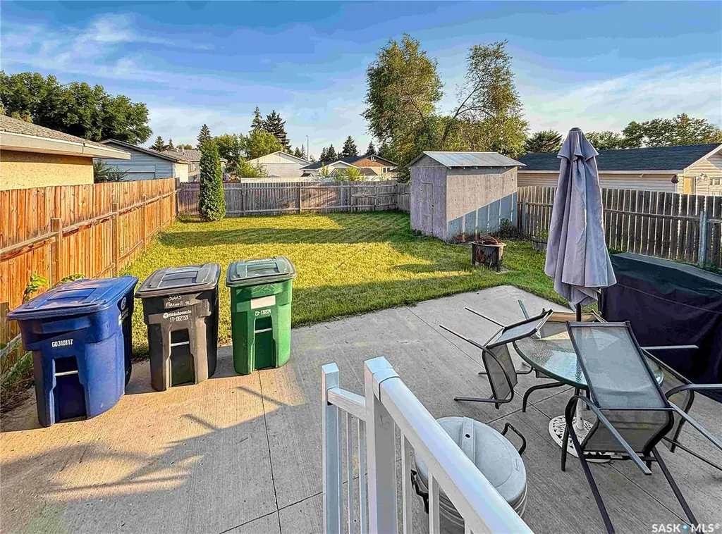 3223 Maxwell Street Saskatoon SK S7L 3Y1