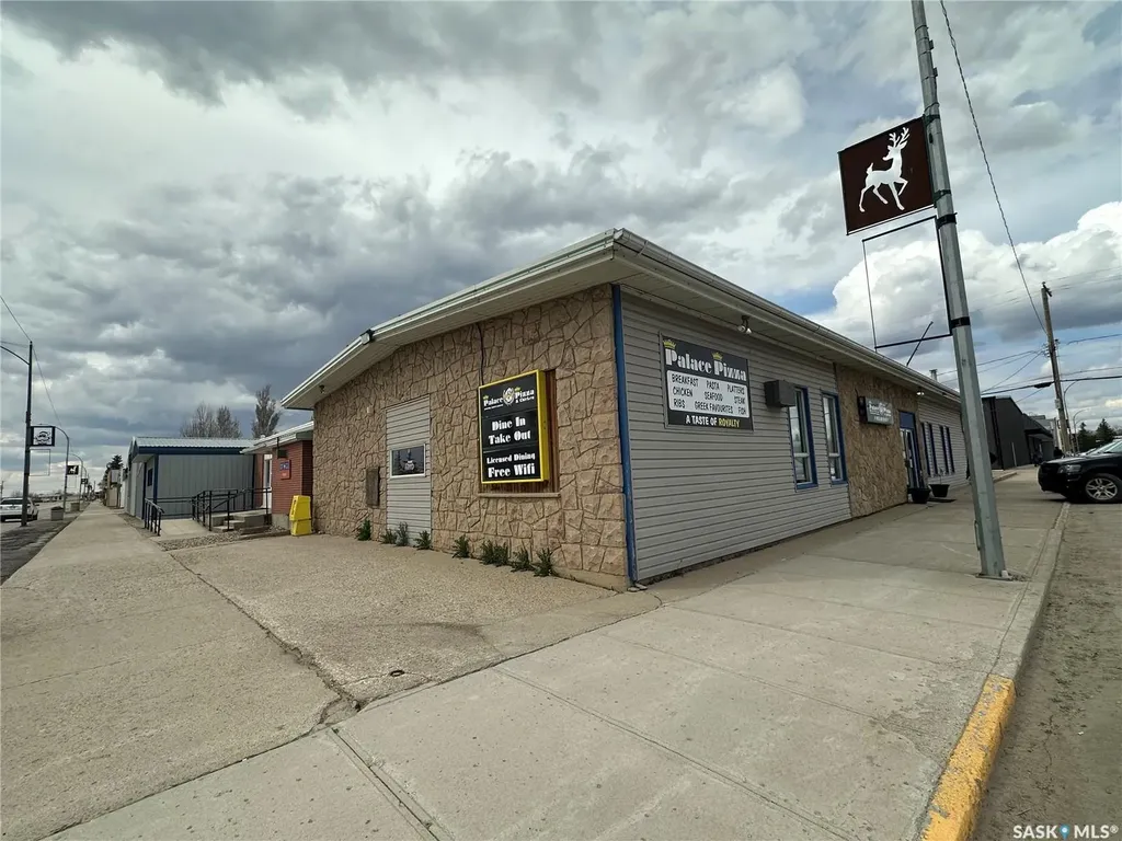 101 Railway Avenue NE Watson SK S0K 4V0