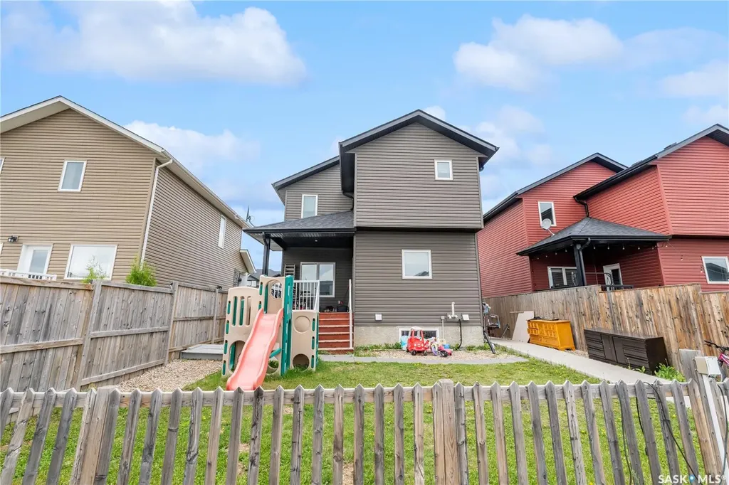 526 Maple Crescent Warman SK S0K 4S2