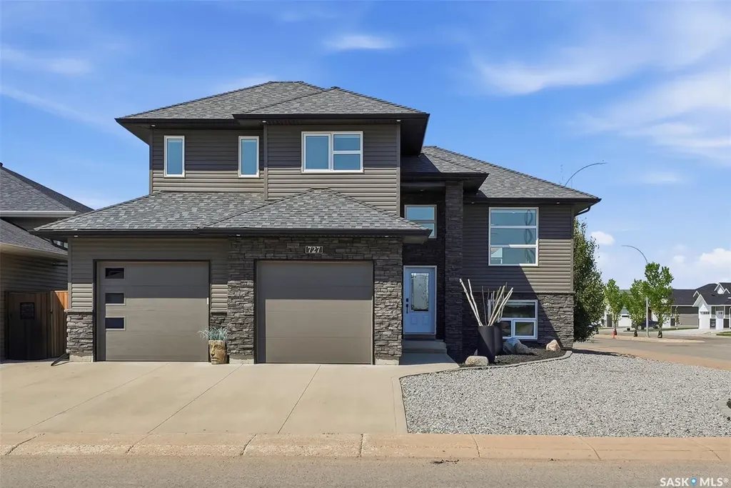 727 1st Avenue N Warman SK S0K 4S2